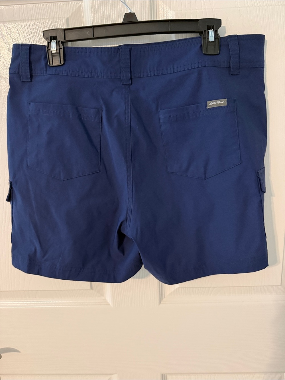 Eddie Bauer Deep Blue Women's Cargo Shorts - Picture 2 of 3